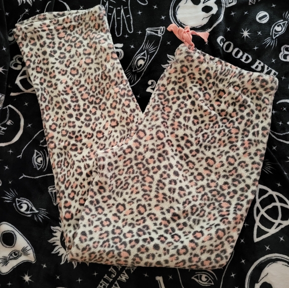 Arctic trail plush fleece pj pants, Leopard print. Women's xl. - Picture 5 of 10